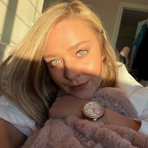 Meet your Posher, Taylor